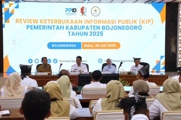 Pemkab Bojonegoro Komitmen Terapkan Keterbukaan Informasi Publik