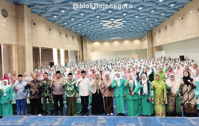 Bersama 1.100 Kader Fatayat NU Bojonegoro