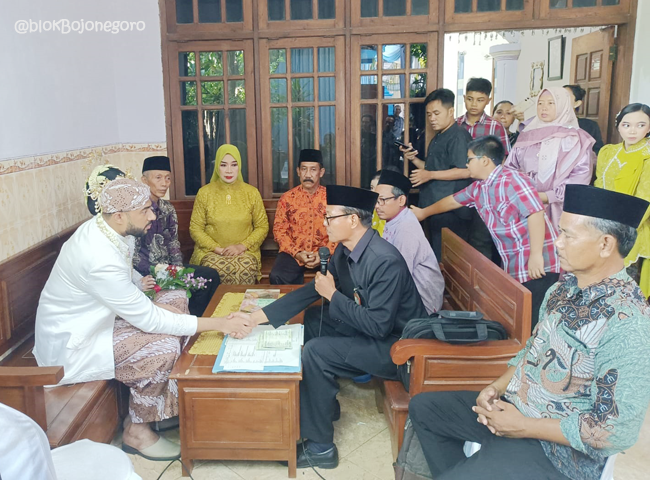 Sah..! Perempuan Warga Trate Sugihwaras dapat WNA Pakistan