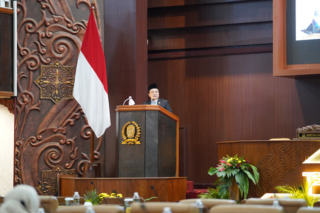 Fraksi Demokrat Sepakati Pencabutan Perda Bandara Abdulrachman