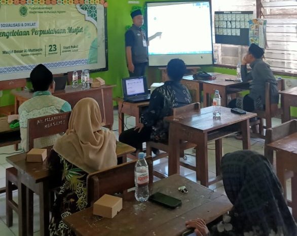Perpustakaan Masjid Al-Muttaqin Ngasem Dapat Pendampingan Relima untuk Kuatkan Pengelolaan