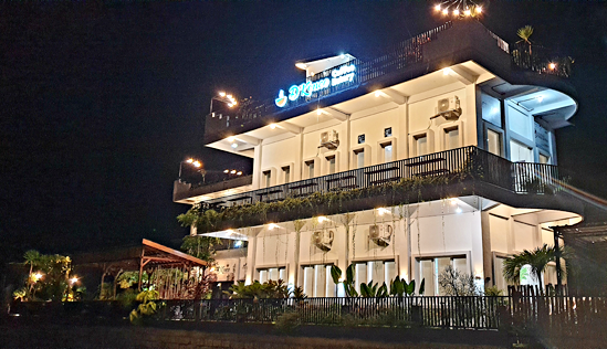 Wisata Kuliner di Bojonegoro Jawa Timur ya D'Konco Cafe Saja