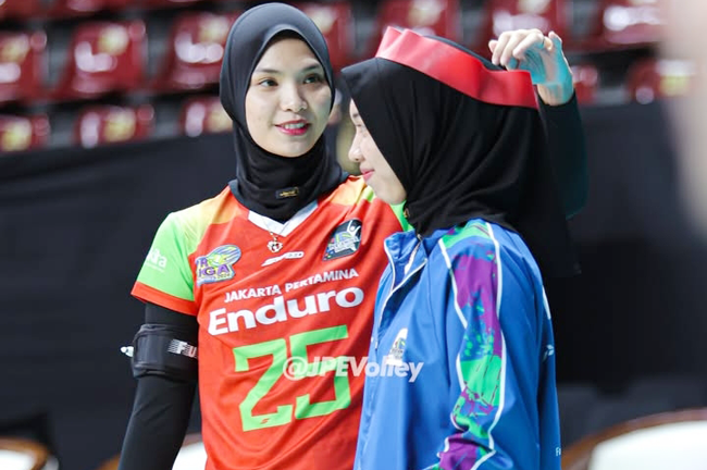 Aksi Nomor 25 Jakarta Pertamina Enduro, Shindy Sasgia yang Mempesona