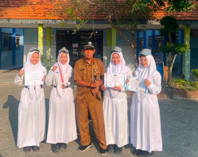 SMAN 1 Sumberrejo Panen Prestasi, Siswa Raih Emas hingga Juara Softball Nasional