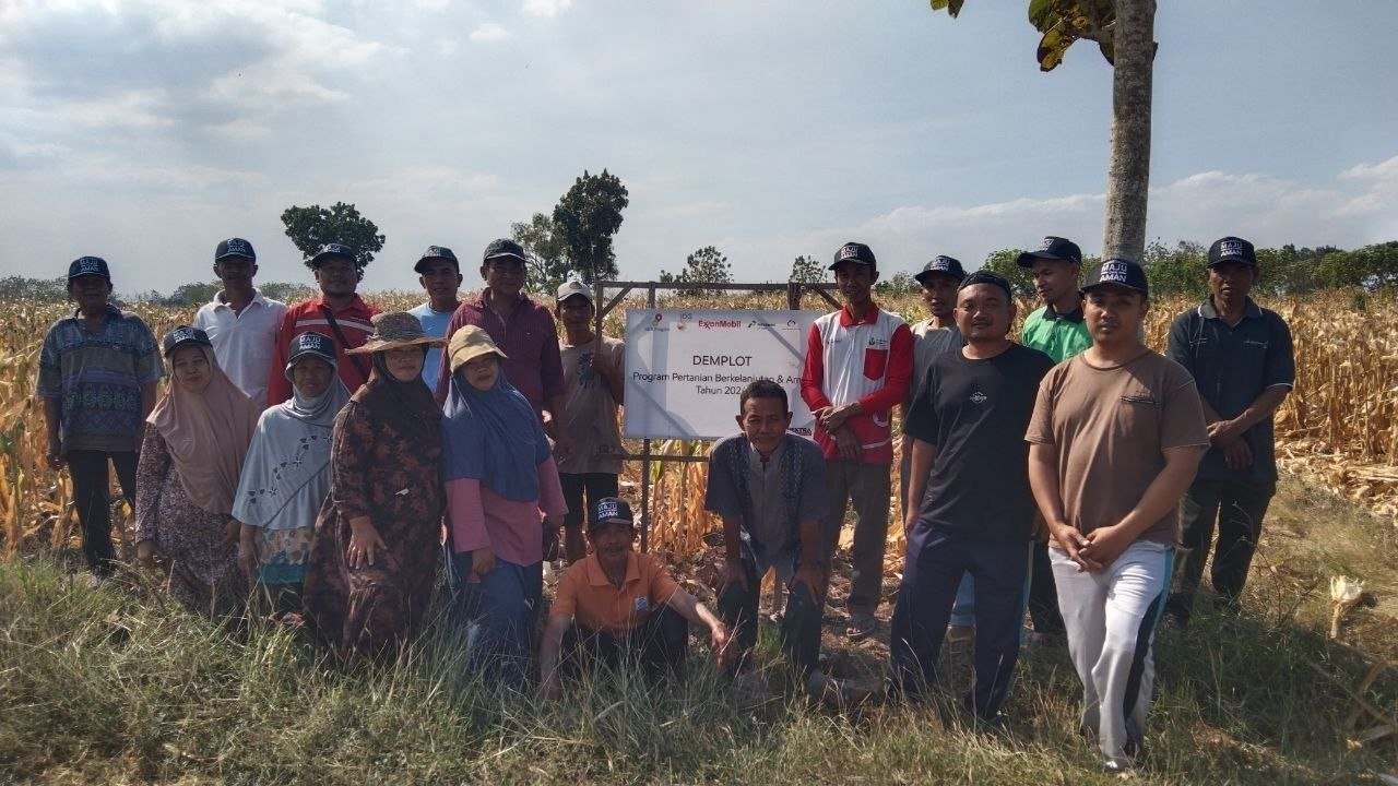 EMCL Bantu Petani Tengger Tekan Biaya Produksi Jagung hingga 30 Persen